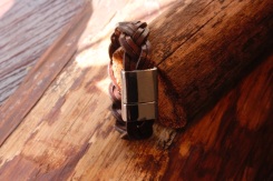 Bracelet en cuir de zébu - Atelier IZAHO - Madagascar 17