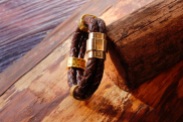 Bracelet en cuir de zébu - Atelier IZAHO - Madagascar 23